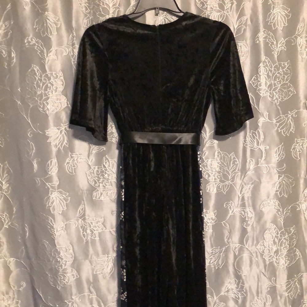 Jumpsuit - Picture 5 of 5